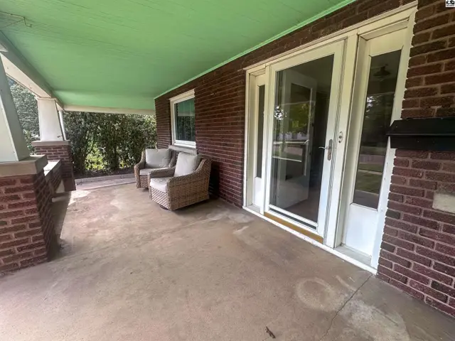 Photo of 802 W 3rd St, Pratt, KS