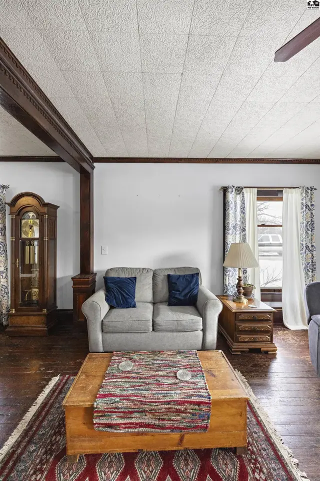 Photo of 210 Eagle St, Little River, KS
