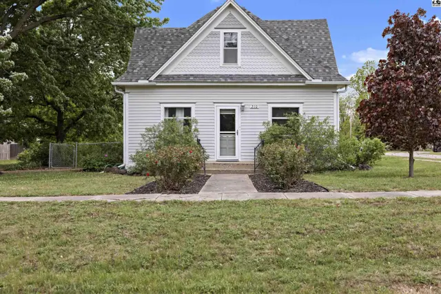 Photo of 210 Eagle St, Little River, KS
