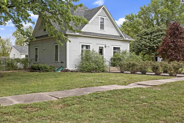 Photo of 210 Eagle St, Little River, KS