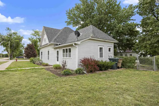 Photo of 210 Eagle St, Little River, KS