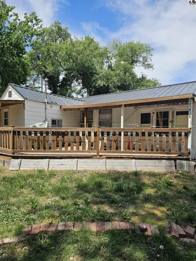 Photo of 701 W Avenue A, McPherson, KS