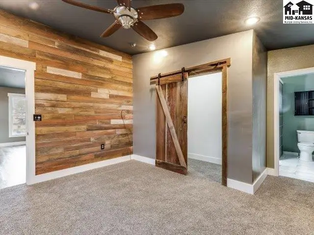 Photo of 249 Country View Ln, Sterling, KS