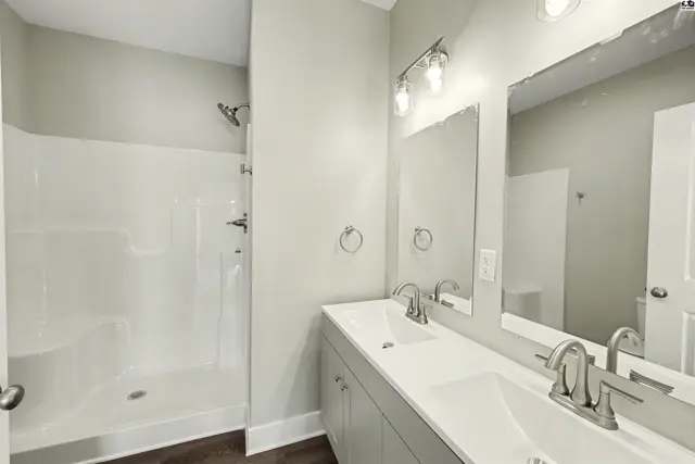 Photo of 2723 Amelia Ln, Salina, KS