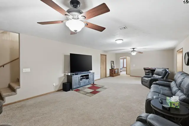 Photo of 4 Waterbrook Ter, South Hutchinson, KS