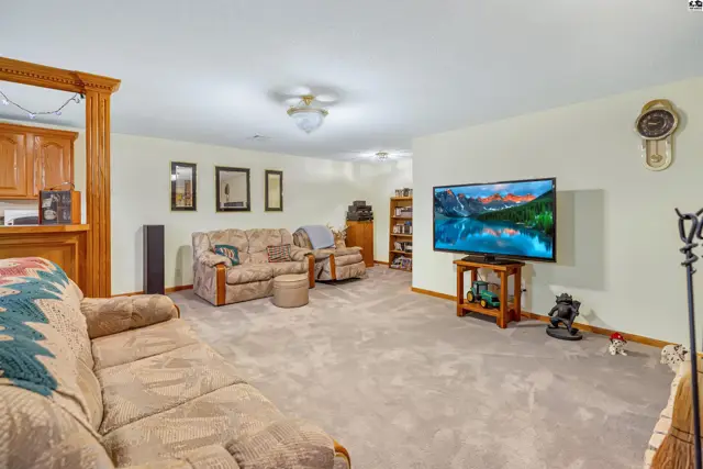 Photo of 19447 SW Meadowlark Rd, Rose Hill, KS
