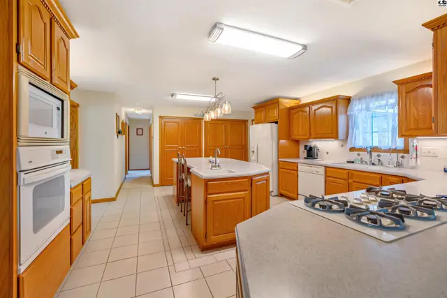 Photo of 19447 SW Meadowlark Rd, Rose Hill, KS