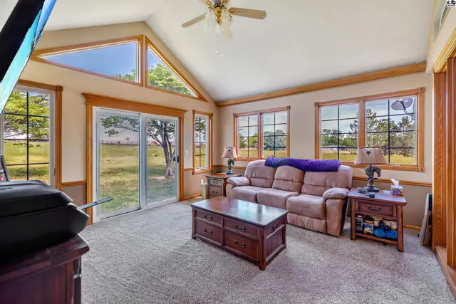 Photo of 19447 SW Meadowlark Rd, Rose Hill, KS