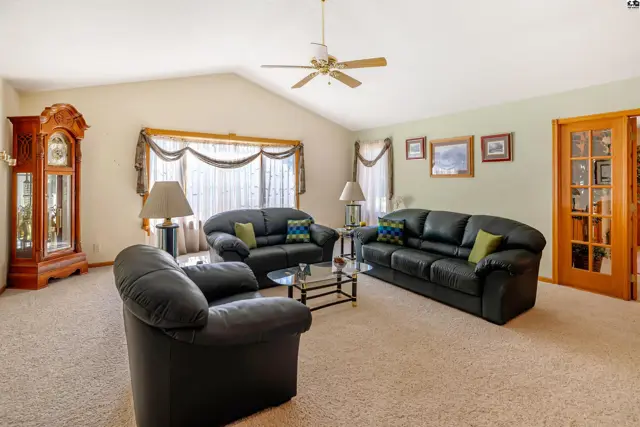 Photo of 19447 SW Meadowlark Rd, Rose Hill, KS