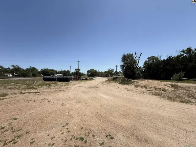 Photo of 603 N Urban Dr, Hutchinson, KS
