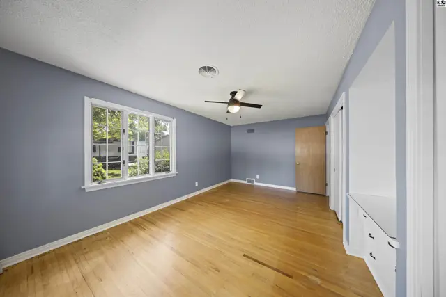Photo of 1001 Tobias Dr, Lyons, KS