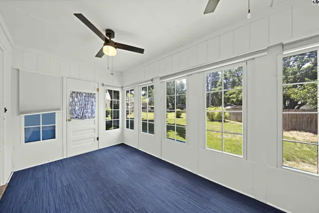 Photo of 1001 Tobias Dr, Lyons, KS