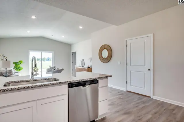 Photo of 1005 Spring Creek Rd, McPherson, KS