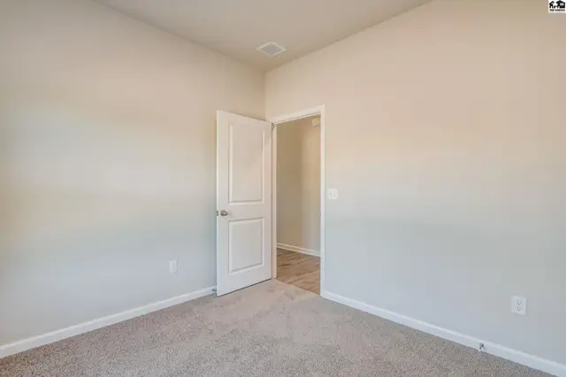 Photo of 1005 Spring Creek Rd, McPherson, KS