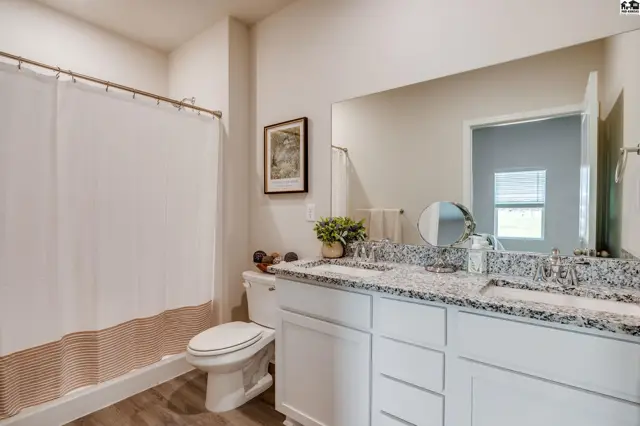 Photo of 1005 Spring Creek Rd, McPherson, KS