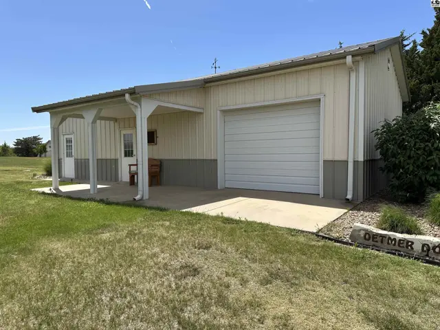 Photo of 10350 SW Lakeview Dr, Pratt, KS