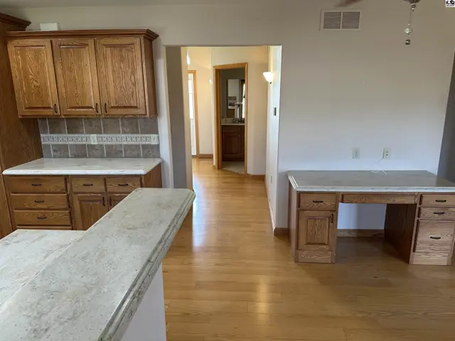 Photo of 10350 SW Lakeview Dr, Pratt, KS
