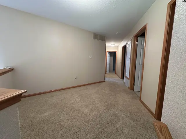 Photo of 10350 SW Lakeview Dr, Pratt, KS