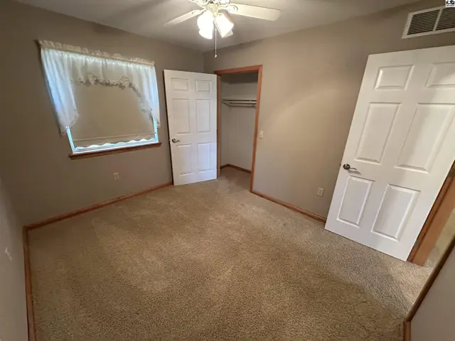 Photo of 10350 SW Lakeview Dr, Pratt, KS