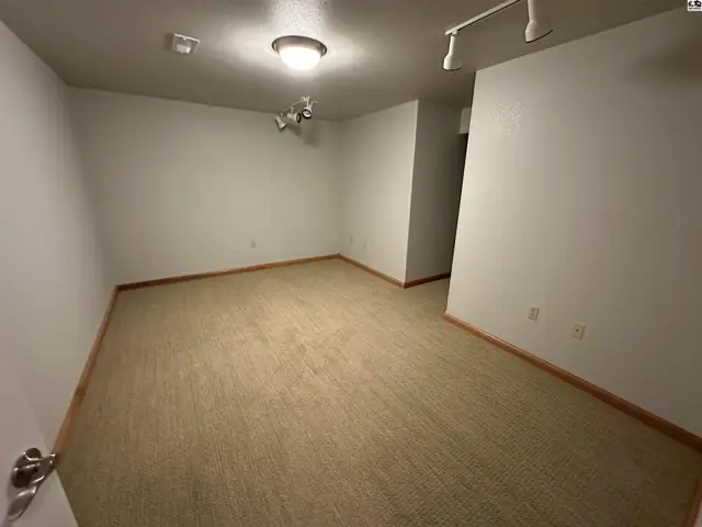 Photo of 10350 SW Lakeview Dr, Pratt, KS