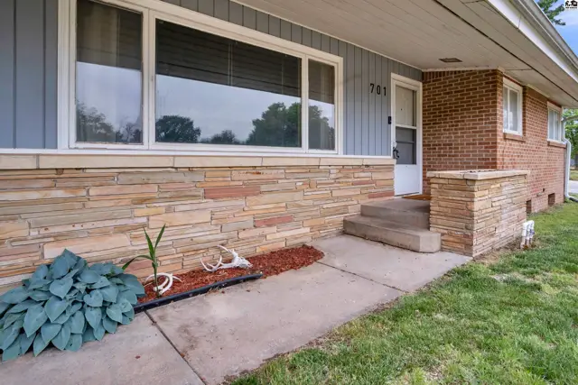 Photo of 701 W Main St, Arlington, KS
