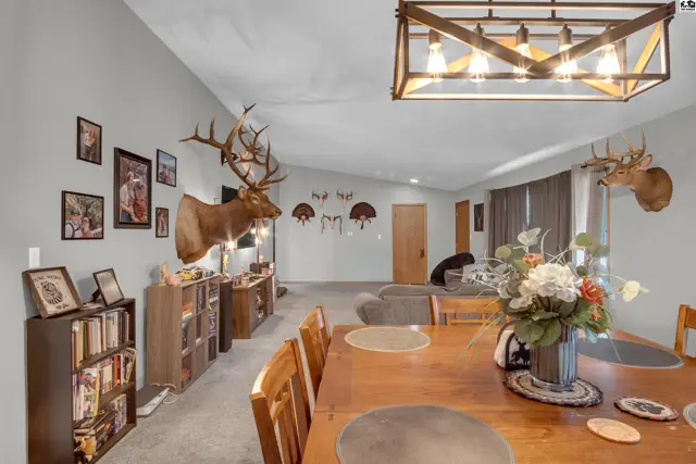 Photo of 701 W Main St, Arlington, KS