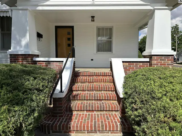 Photo of 401 S Mound St, Pratt, KS
