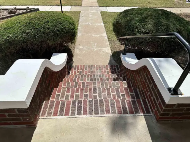 Photo of 401 S Mound St, Pratt, KS