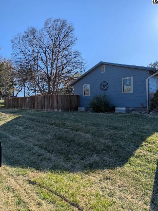 Photo of 102 Court St, Little River, KS