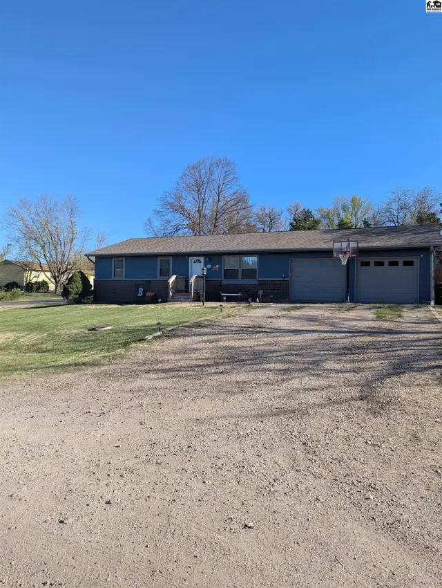 Photo of 102 Court St, Little River, KS