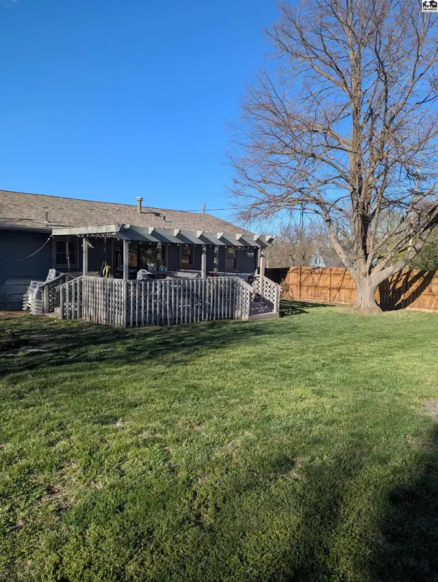 Photo of 102 Court St, Little River, KS