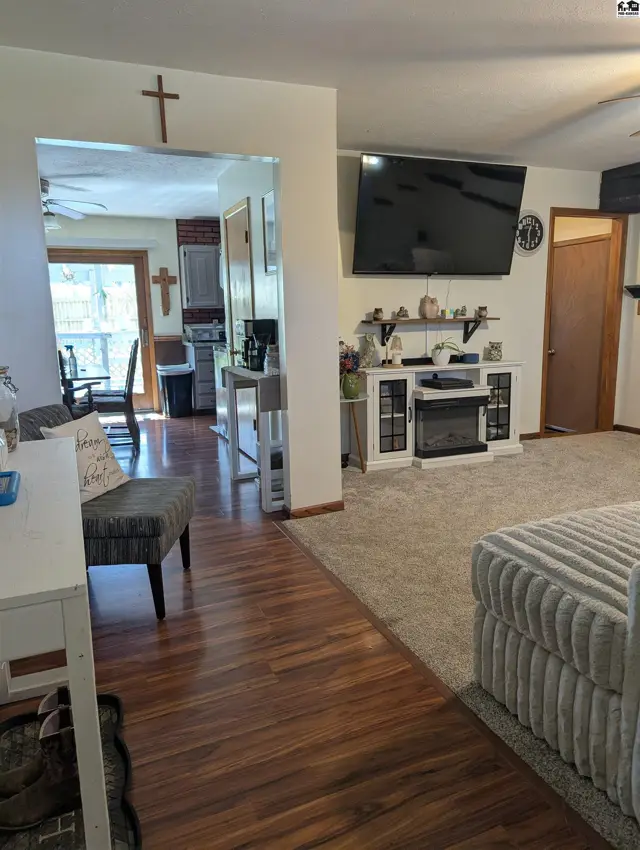 Photo of 102 Court St, Little River, KS