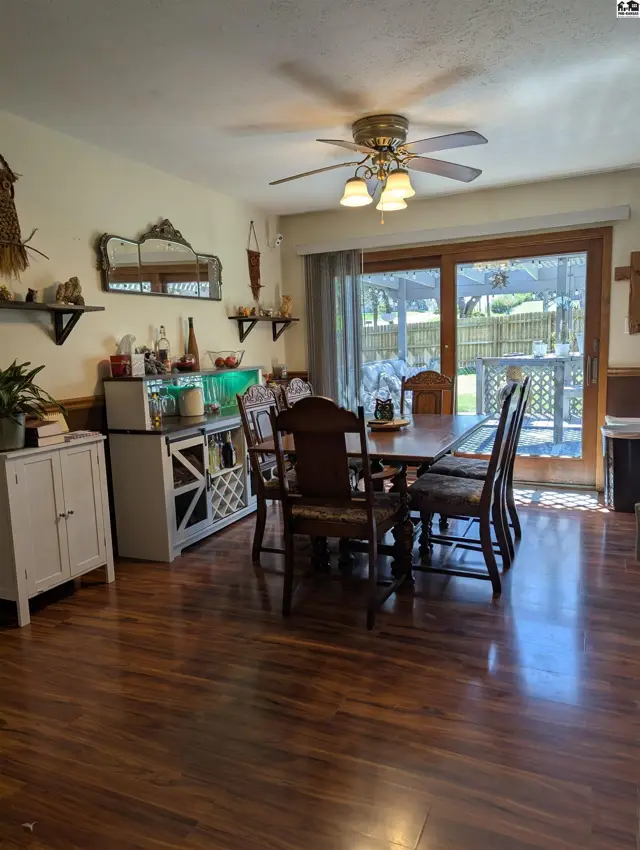 Photo of 102 Court St, Little River, KS