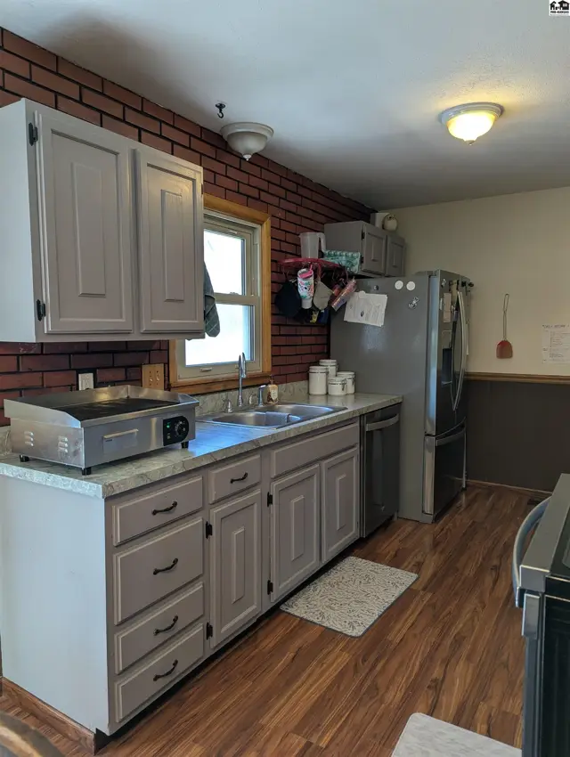 Photo of 102 Court St, Little River, KS