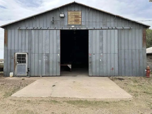 Photo of 2147 Highway 400, Mullinville, KS