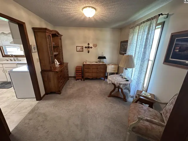 Photo of 430 Saratoga Ct, Pratt, KS