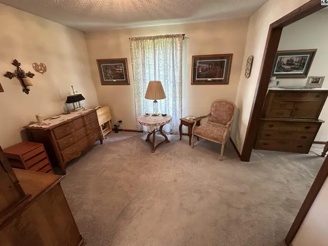 Photo of 430 Saratoga Ct, Pratt, KS