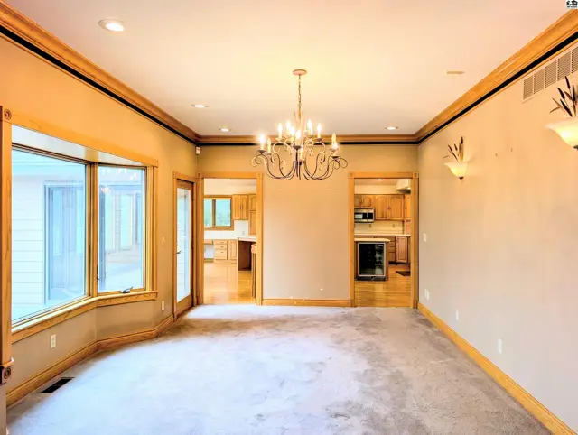 Photo of 1421 Pioneer Rd, McPherson, KS