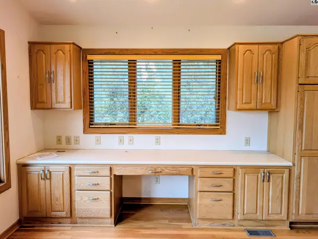 Photo of 1421 Pioneer Rd, McPherson, KS