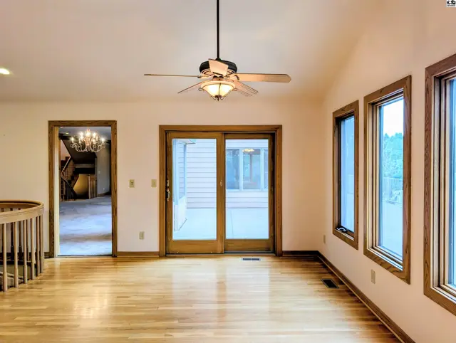 Photo of 1421 Pioneer Rd, McPherson, KS
