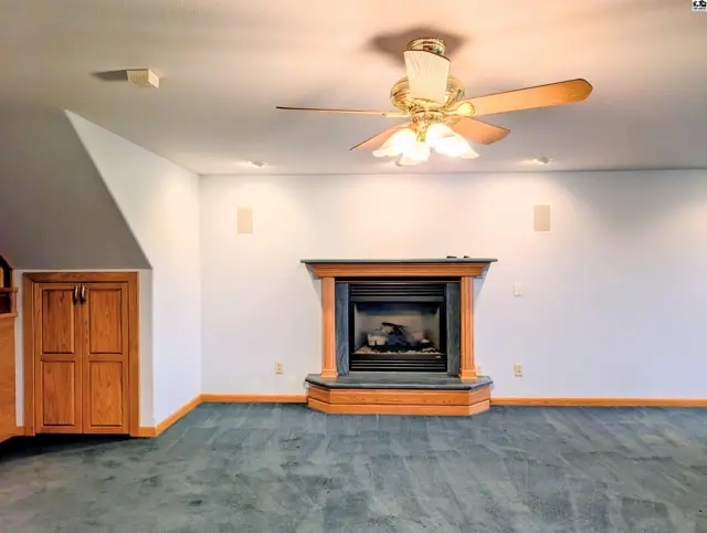 Photo of 1421 Pioneer Rd, McPherson, KS