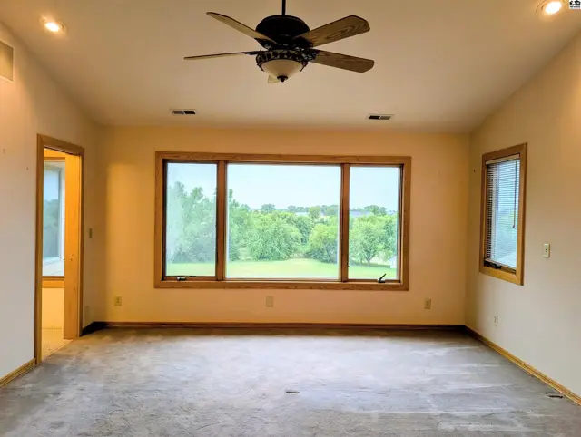 Photo of 1421 Pioneer Rd, McPherson, KS