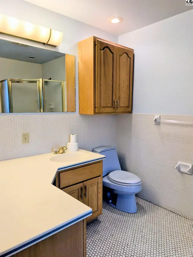 Photo of 1421 Pioneer Rd, McPherson, KS