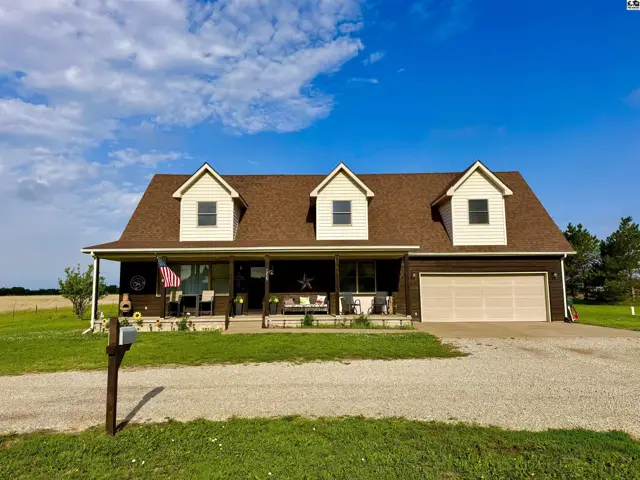 Photo of 1225 17th Rd, Lyons, KS