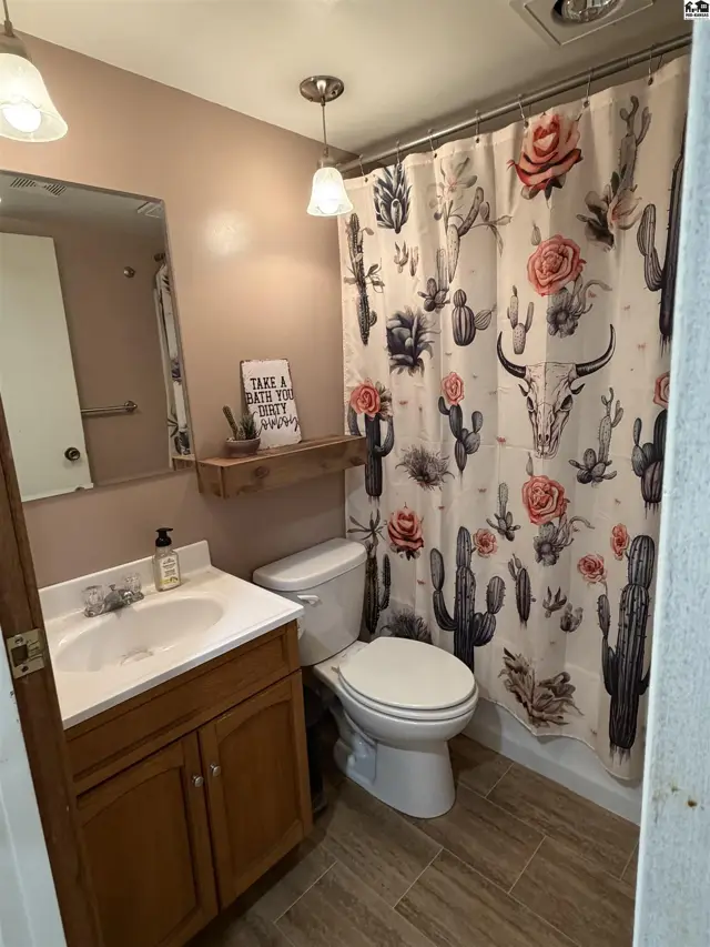 Photo of 1115 W 8th St, Pratt, KS