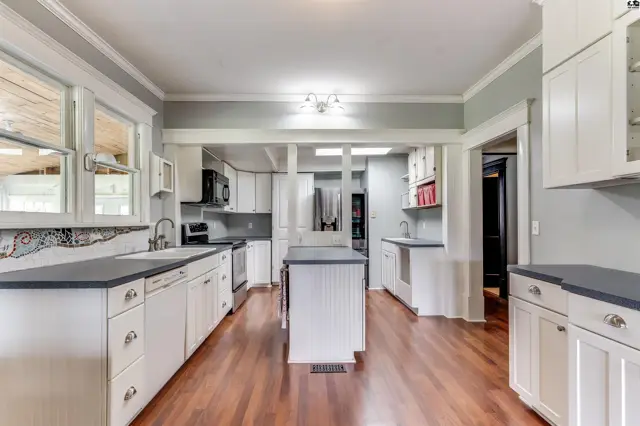 Photo of 13113 S Victory Rd, Haven, KS