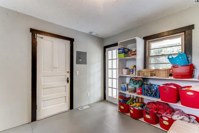 Photo of 13113 S Victory Rd, Haven, KS