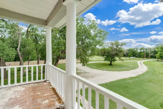 Photo of 13113 S Victory Rd, Haven, KS