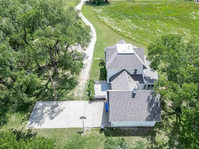 Photo of 13113 S Victory Rd, Haven, KS