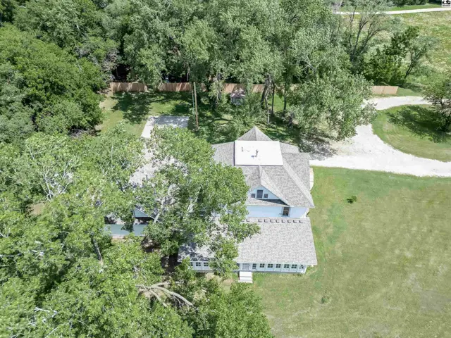 Photo of 13113 S Victory Rd, Haven, KS